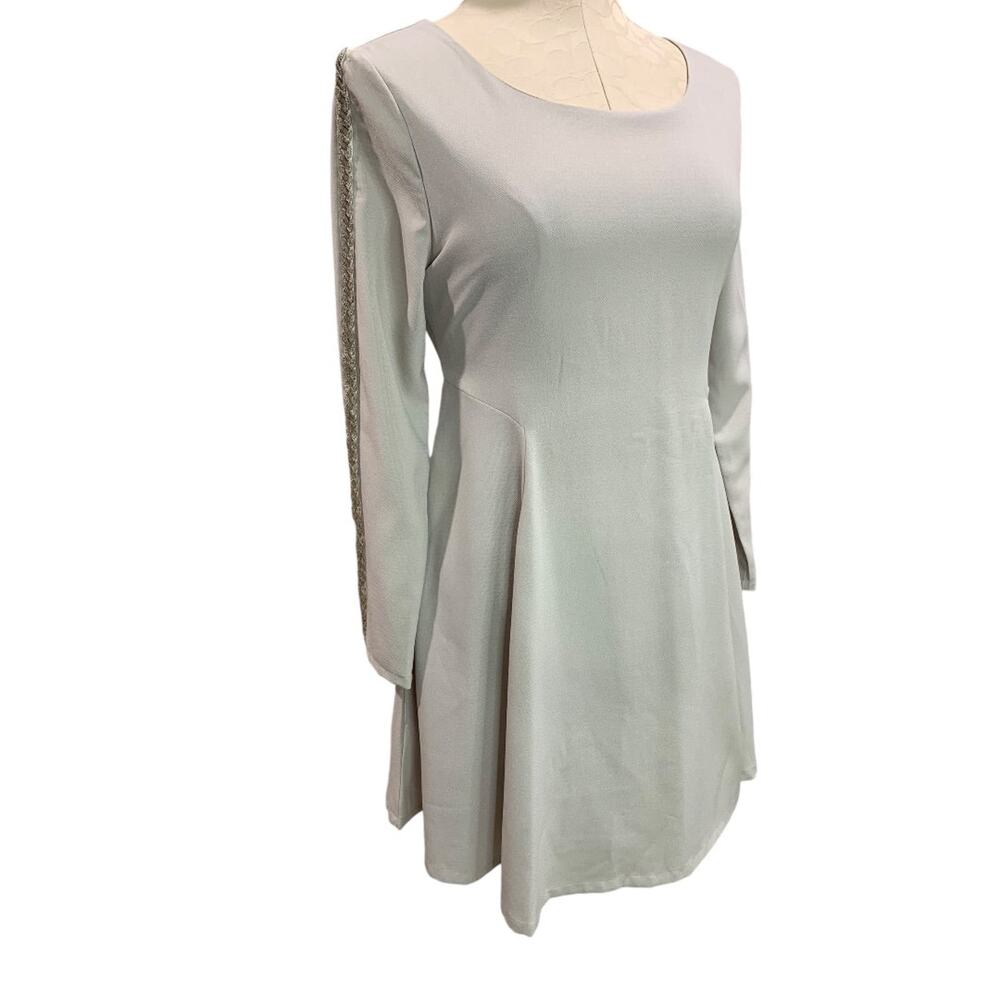 Medium Lulus Long Sleeve A-Line Dress Beaded‎ Embellishment